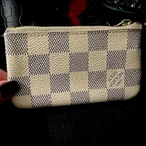LOUIS VUITTON DAMIER AZUR KEY POUCH!